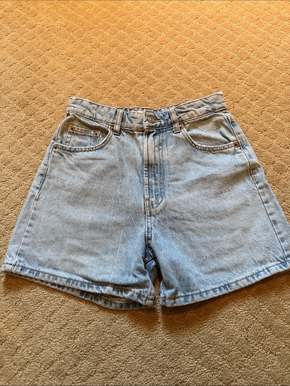Zara Light Wash Denim High-Rise Shorts